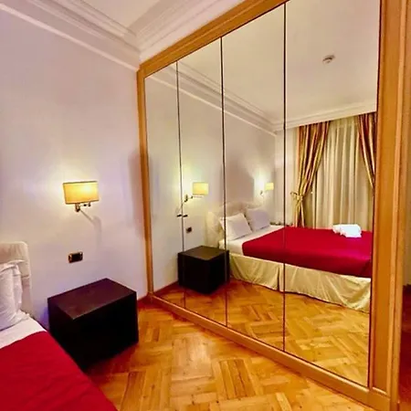 게스트하우스 Auditorium Maxxi Luxury